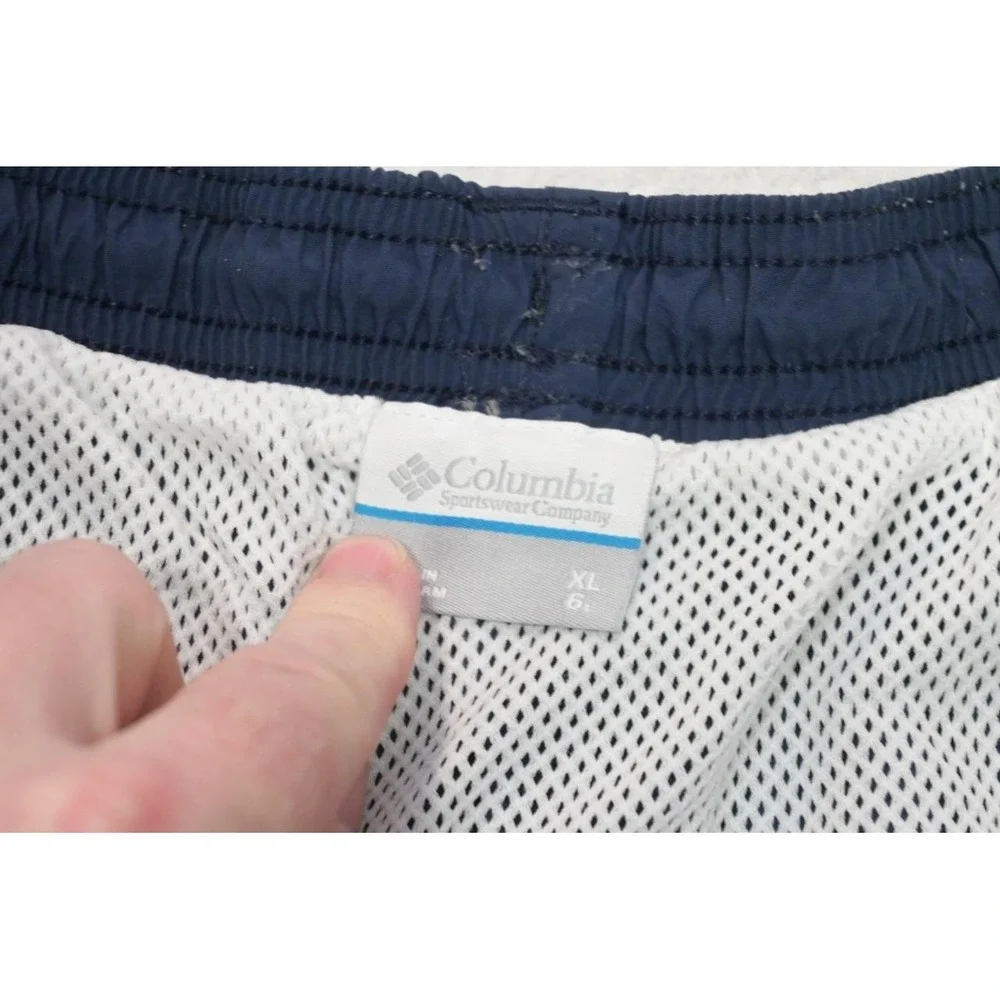 Columbia color blue